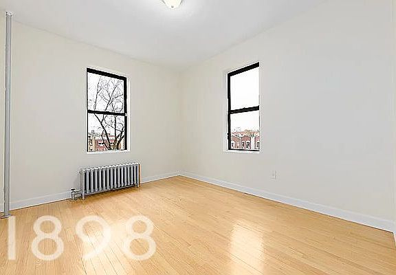 3rd image of 3242 33rd St APT B2