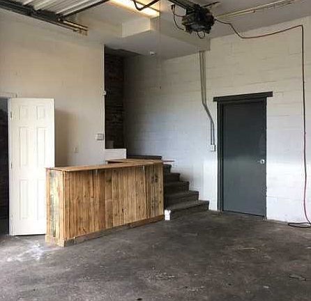 5th image of 714 W 24th St