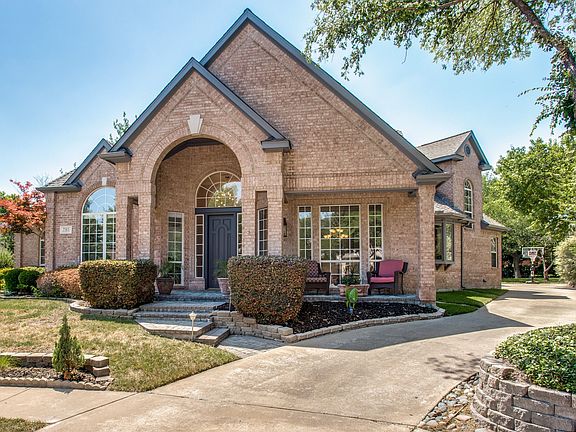 7513-briarglen-ct-garland-tx-2-High-Res-1.jpg