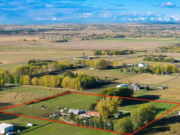 226184 W 76th St E, Foothills County, AB T1S 3W2