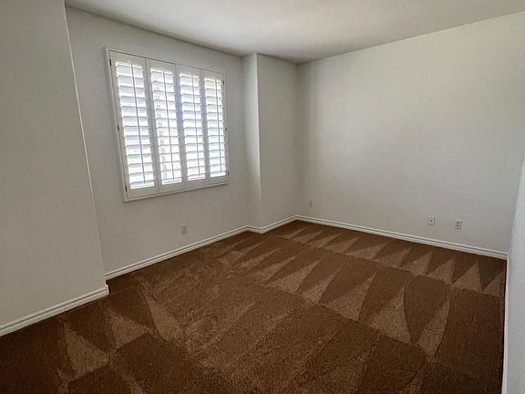 5th image of 929 Bannockburn St #929