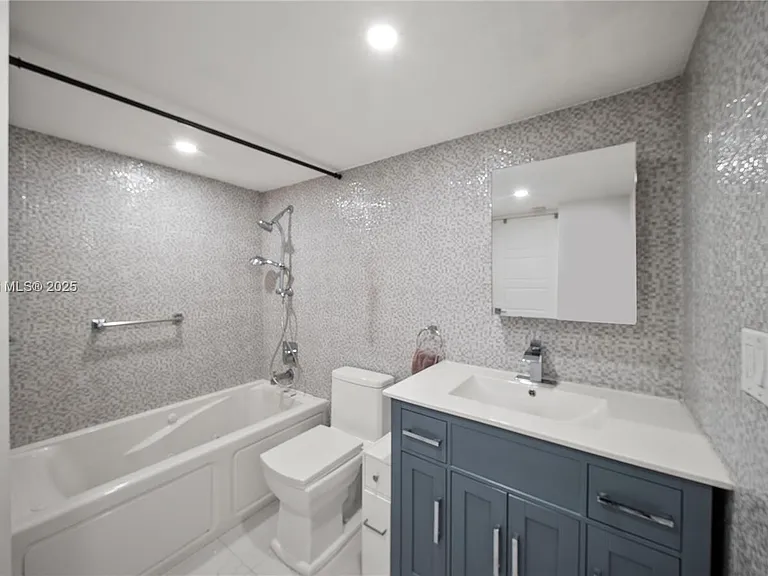 2030 S Ocean Dr #1716 — Photo 11