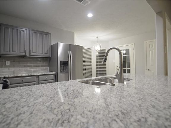 5th image of 4416 Ballinger Dr