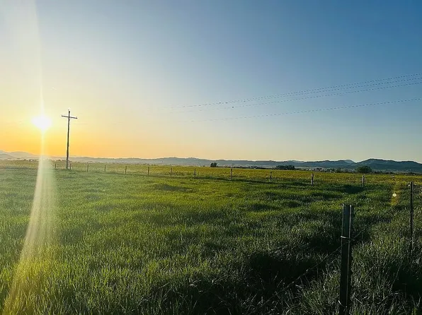 4158 Fox Hollow Dr, Helena, MT 59602