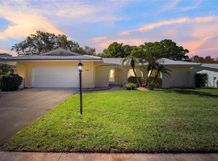 1121 McLean St, Dunedin, FL 34698