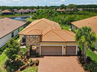 8707 Sorano Villa Dr, Tampa, FL 33647