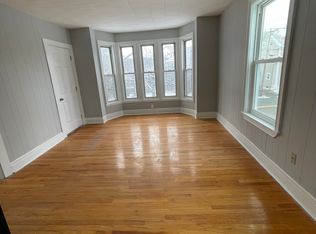 23 North Ave #2, Attleboro, MA 02703
