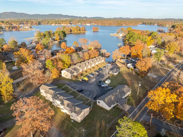 1203 Marion Anderson Rd, Hot Springs National Park, AR