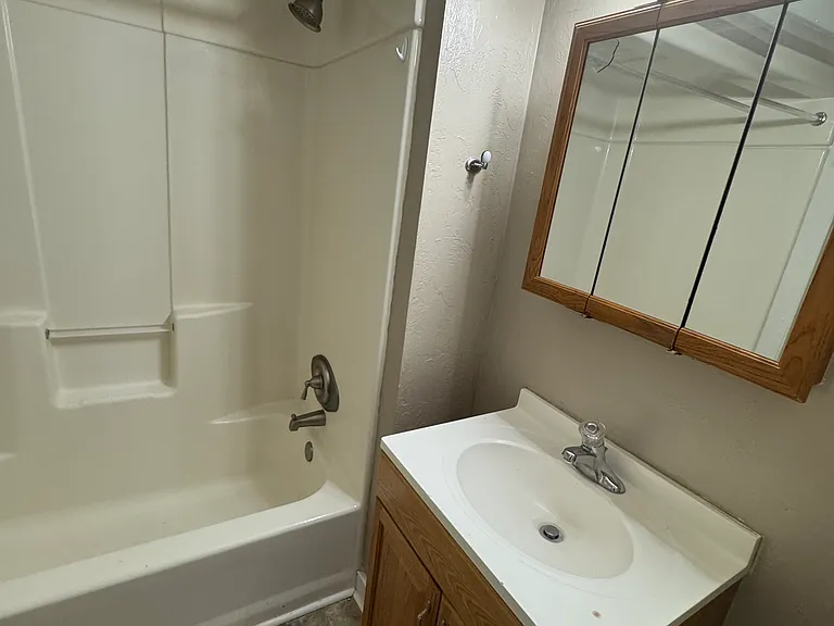 69 N Main St #6 — Photo 15