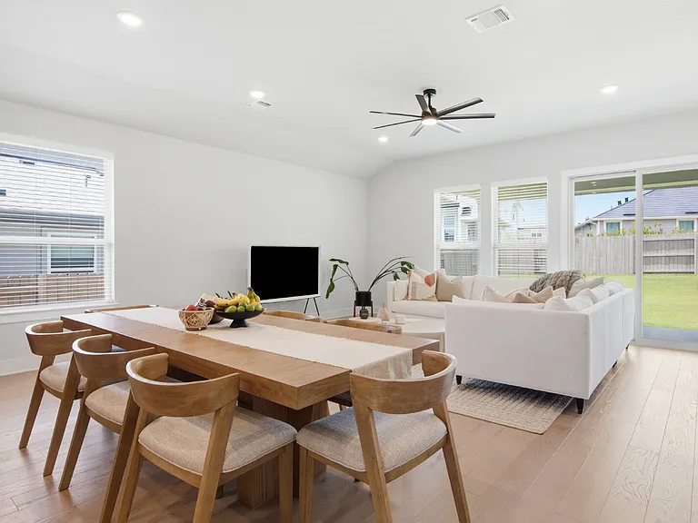 7712 Ellas Inlet Dr — Photo 17