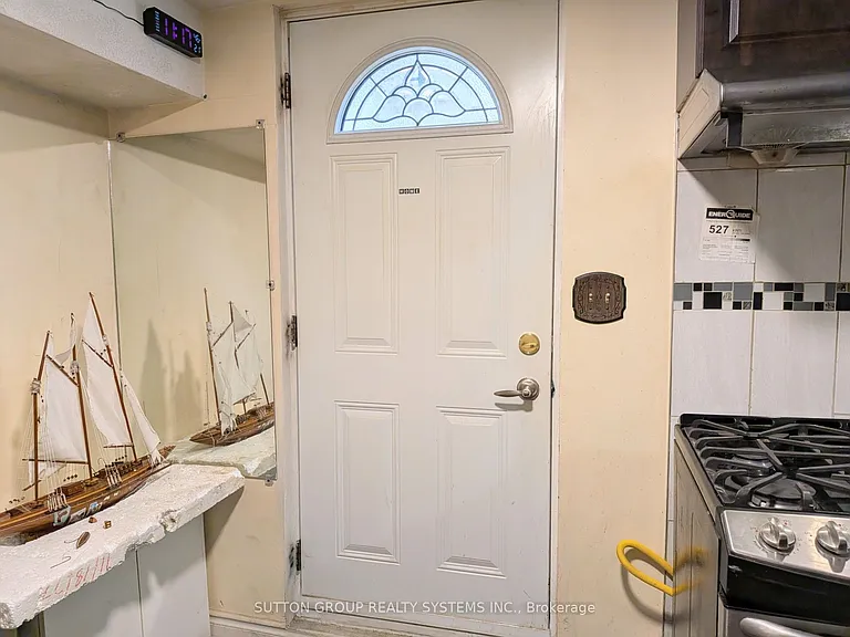 41 Annabelle Dr #BASEMENT — Photo 3