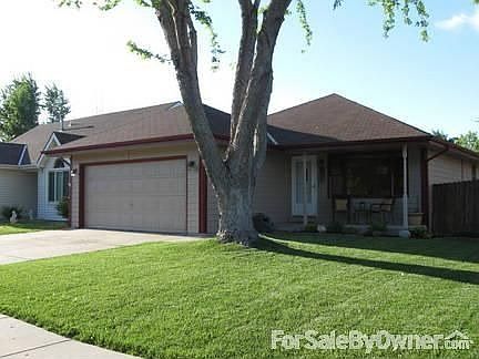 1st image of 2220 W Cove Dr