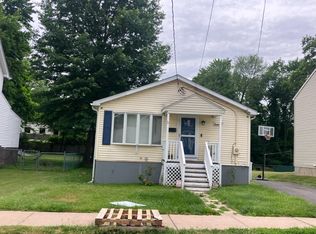 31 Marion St, Hartford, CT 06106
