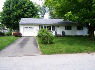 41 Jefferson Rd, Red Hook, NY 12571