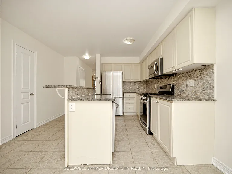 37 Stoyell Dr — Photo 12