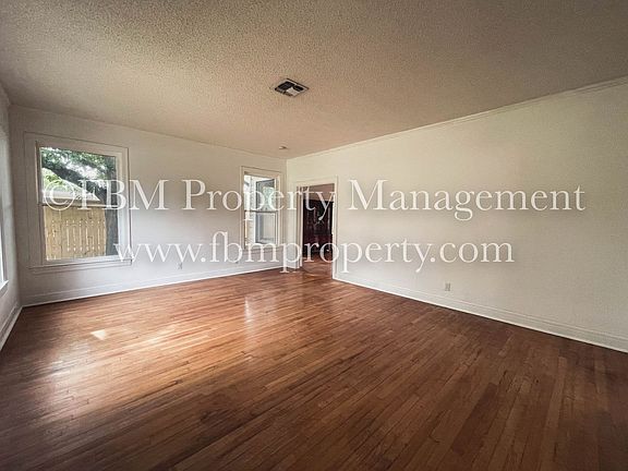 3rd image of 1230 W 3rd Ave