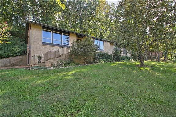 2nd image of 6657 Clearbrook Dr