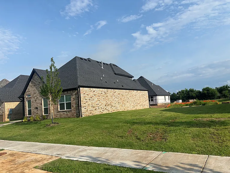 3009 SW Lovely Ln — Photo 4