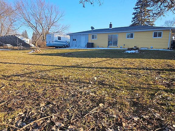 3rd image of 2315 Kansas Ave