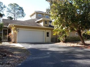 2525 70th St SW, Naples, FL 34105