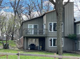 7114 Lakeshore Dr UNIT 25, Okoboji, IA 51355