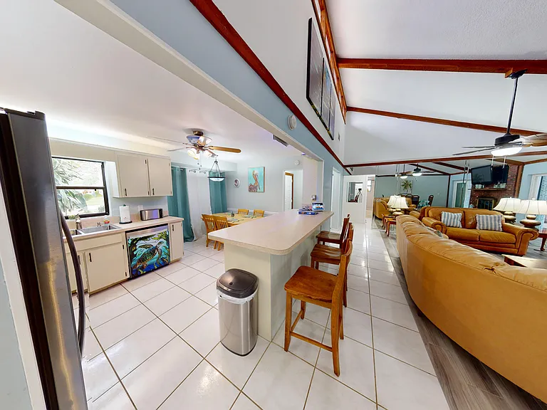 1819 Juniper Dr — Photo 6