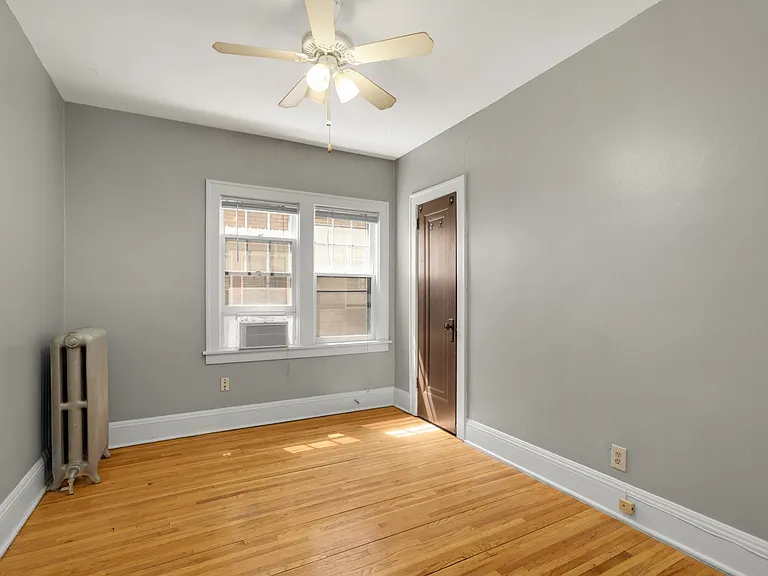 3125 Aldrich Ave S #4 — Photo 6
