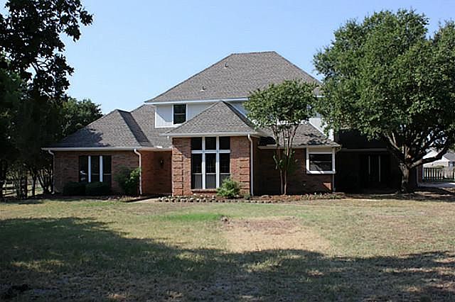 1st image of 125 Forest Oak Ct