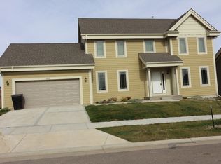 3310 Wheat Ridge St, Williston, ND 58801