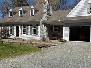 207 Yoder Rd, Bainbridge, PA 17502