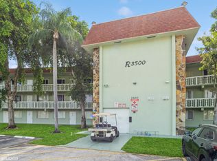 3500 Springdale Blvd APT 208, Palm Springs, FL 33461