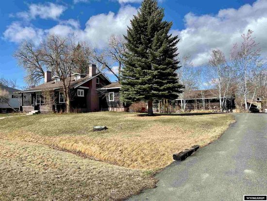 499 S 4th St Lander Wy 82520 Zillow