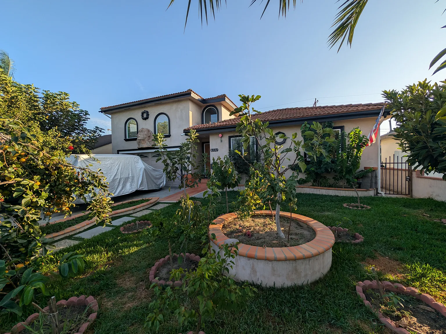 8330 Dacosta St — Photo 1