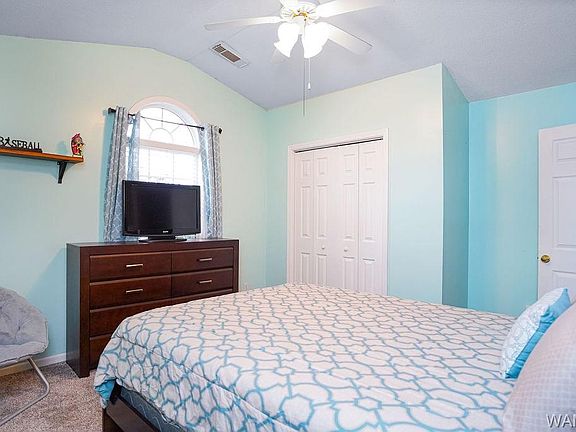 4th image of 10365 Magnolia Park Dr