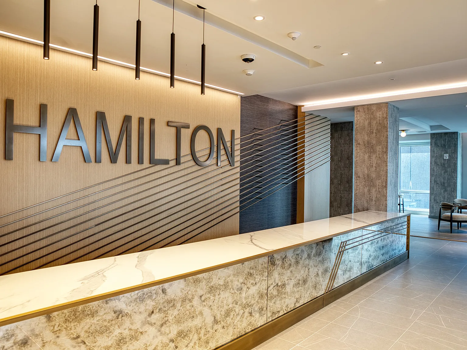 Hamilton Crossing — Photo 2