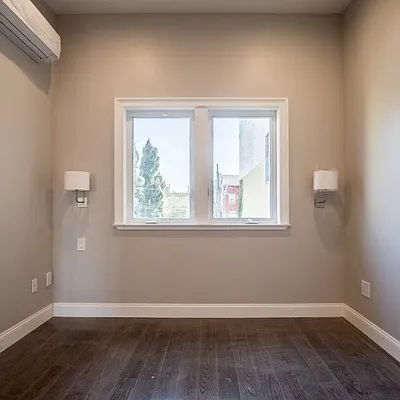 Rented by Nooklyn NYC LLC | media 21