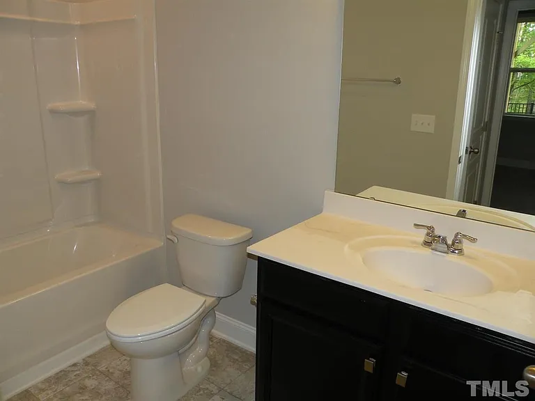 1625 Cary Reserve Dr — Photo 21