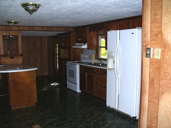3rd image of 118 Cottonwood Dr