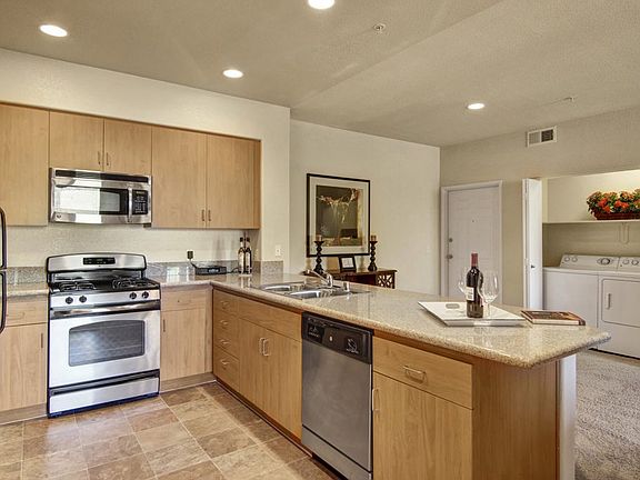 4th image of 3825 W Anthem Way Unit 3136