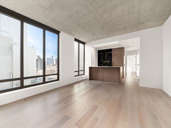 3rd image of 196 Orchard St #Phg