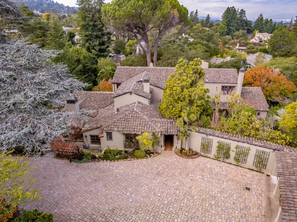 862 Chiltern Rd, Hillsborough, CA 94010