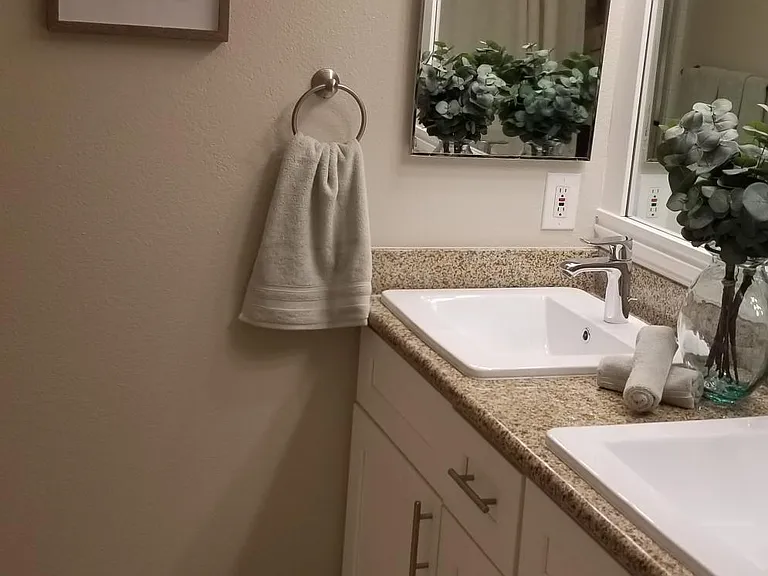 Hillcrest View — Photo 13