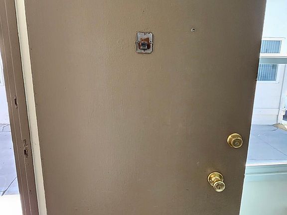 5th image of 3367 Overland Ave #D