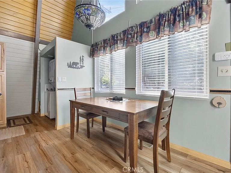 2116 Glacier Dr — Photo 9