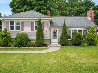 5459 Main St, Trumbull, CT 06611