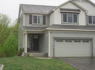 14330 Parkside Ct NW, Prior Lake, MN 55372