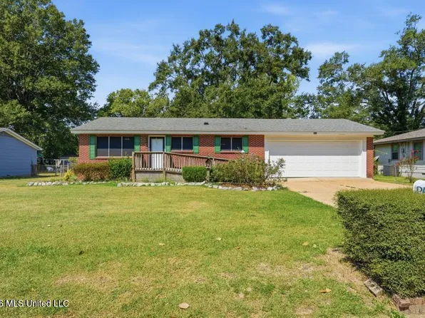 407 Gatewood Dr, Pearl, MS 39208
