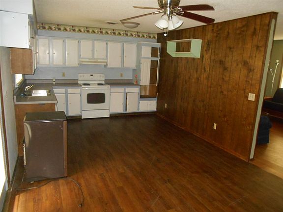5th image of 41 Red Rose Cir