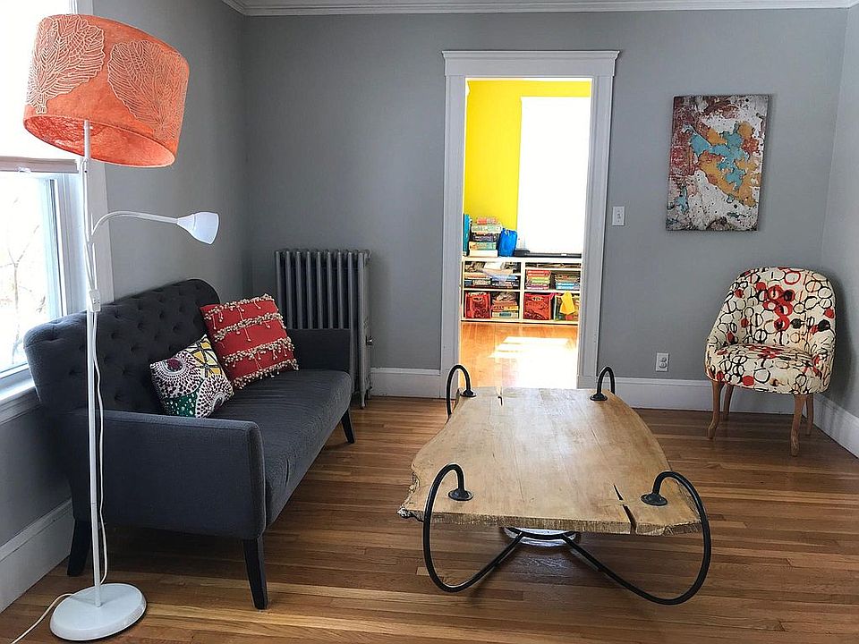 1st image of 222 Appleton St
