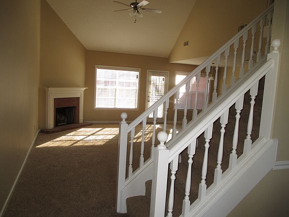 883244_ Livingroom _01142016